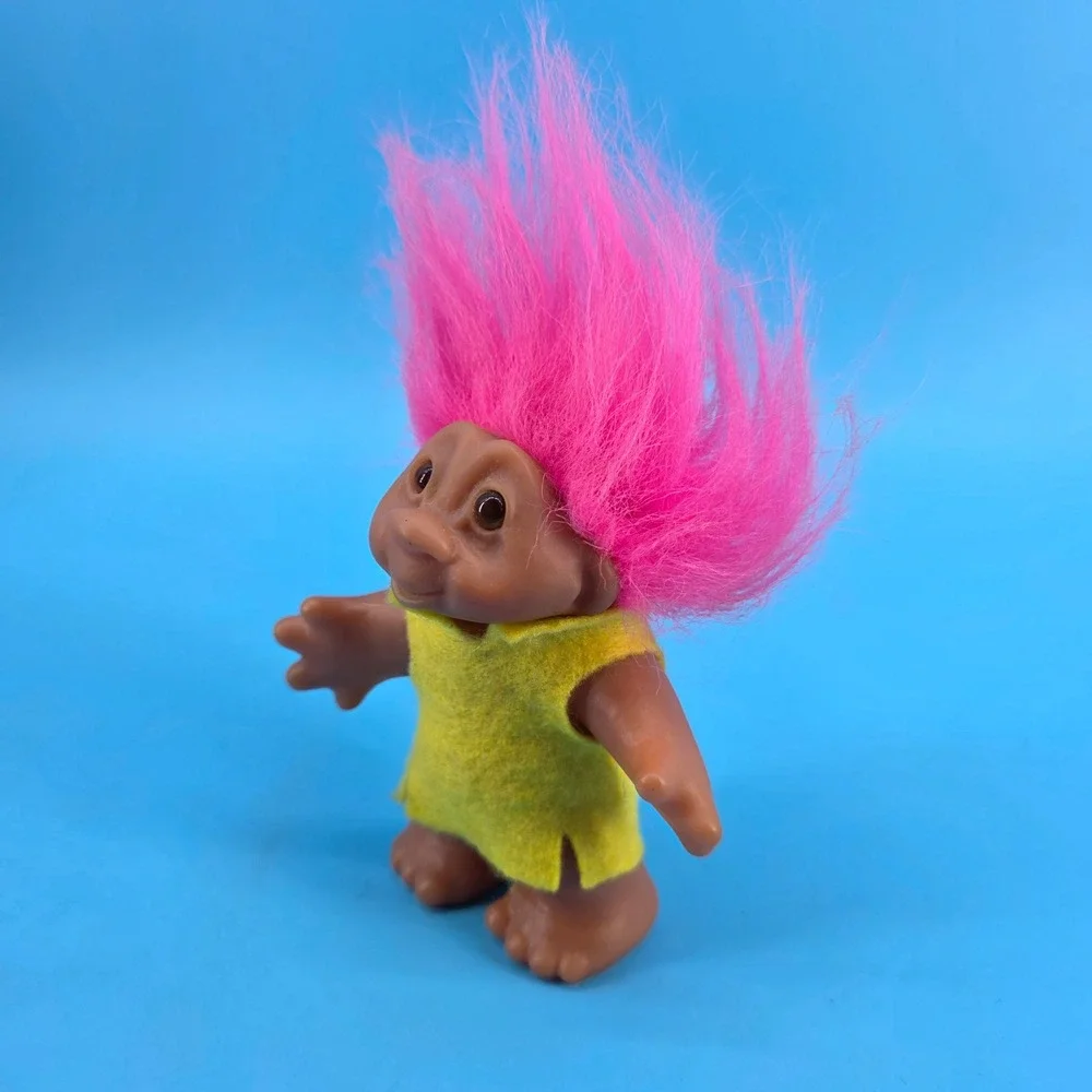 Vintage 1986 Dam Troll‎ Doll Pink Hair Yellow Outfit 3 inch Collectible Figure
